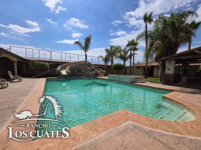 🐴 RANCHO LOS CUATES,Alojamiento Vacacional en San Carlos