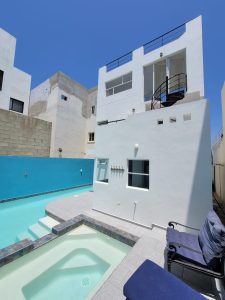 Casa Monroe 🌸 Alojamiento Vacacional en Ensenada